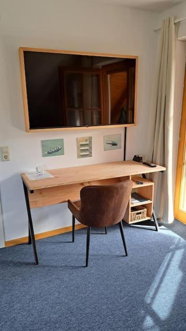 Gemuetliche Waldrandlage In Badenweiler Sehringen Ferienwohnung エクステリア 写真