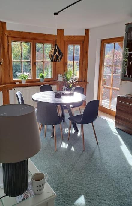 Gemuetliche Waldrandlage In Badenweiler Sehringen Ferienwohnung エクステリア 写真