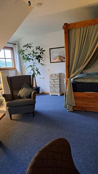Gemuetliche Waldrandlage In Badenweiler Sehringen Ferienwohnung エクステリア 写真